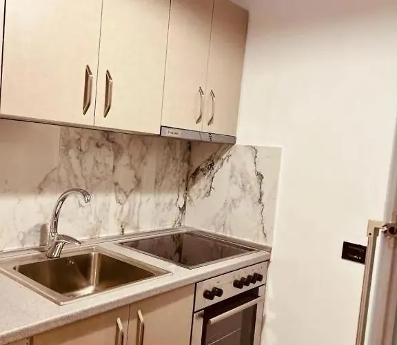 Appartement Comfy In Center Tirana