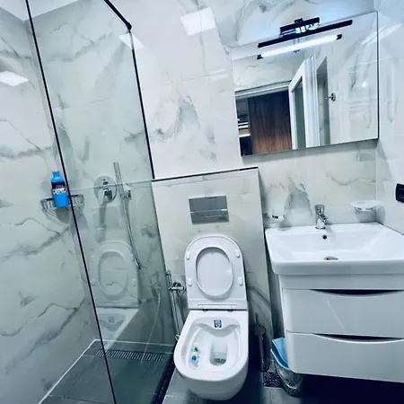 Διαμέρισμα Comfy In Center Τίρανα